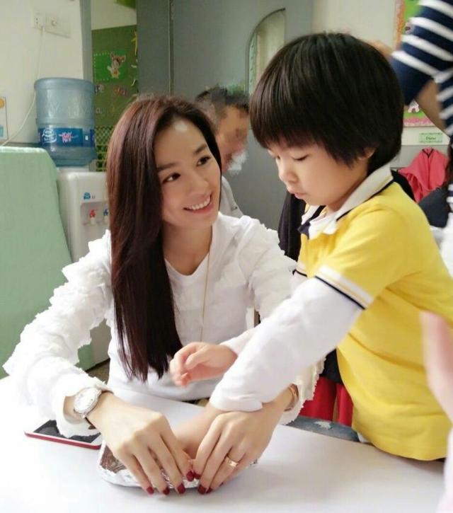 反恐特警组：火速救援