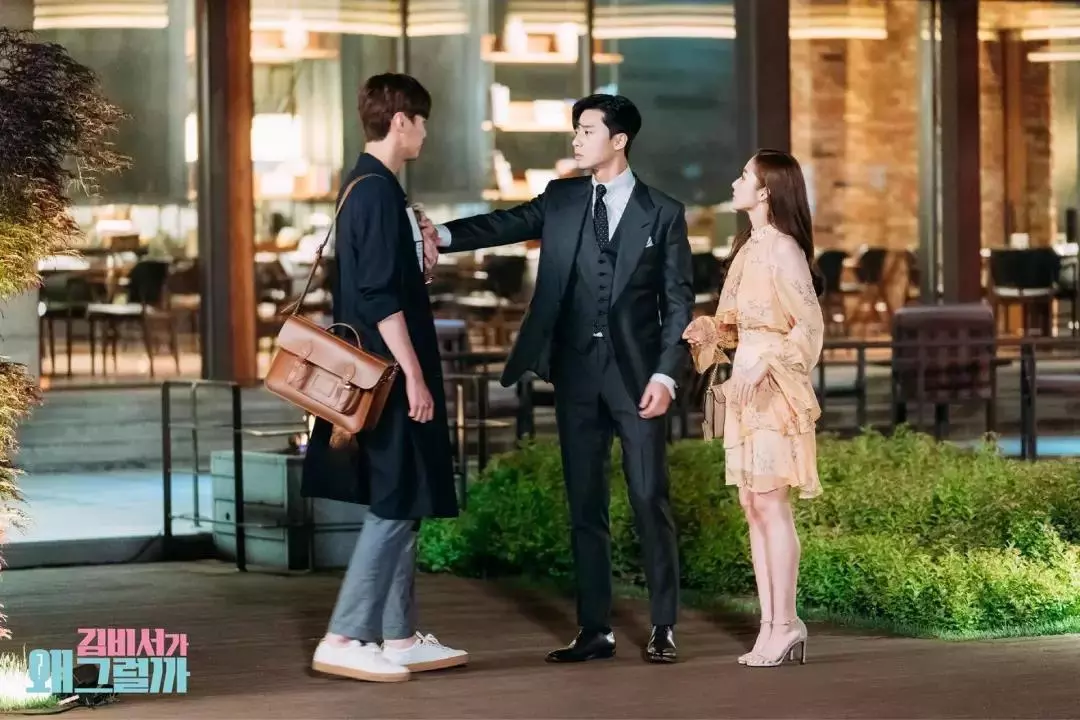 哉阿斯奥特曼2：超人大战·光与影